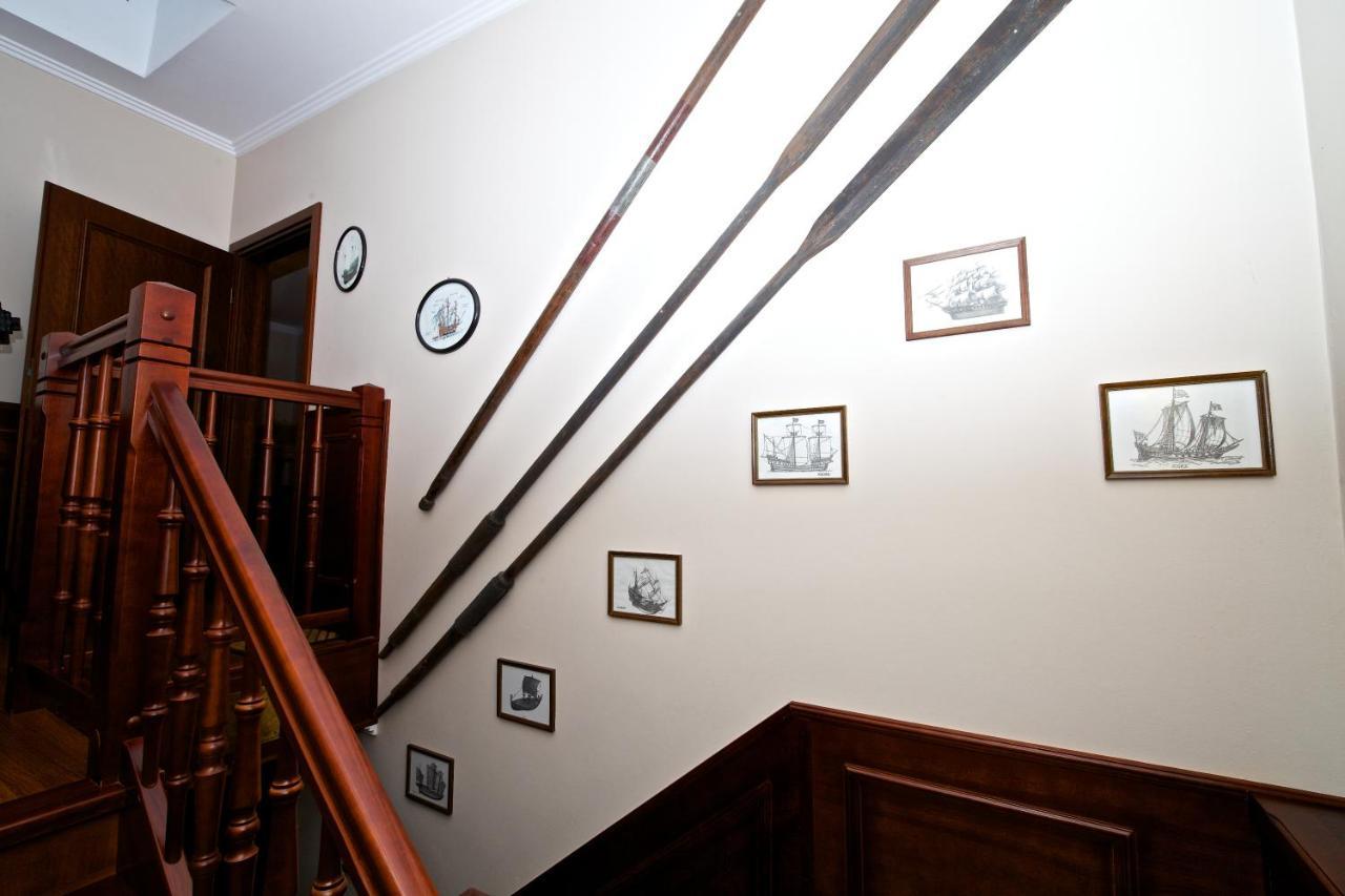 Villa & Restaurant Admiral Nelson Hel Bagian luar foto